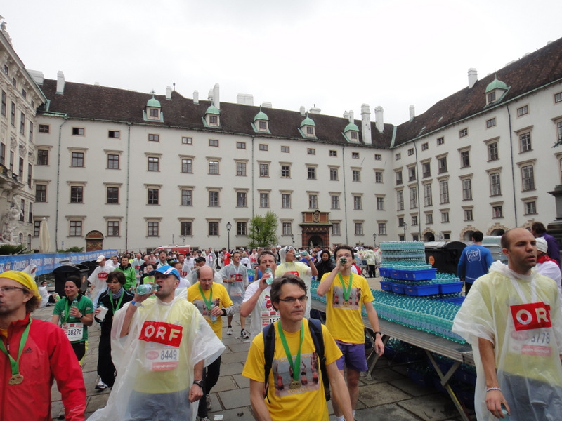 Vienna City Marathon (VCM) 2012 - pictures - Tor Rnnow