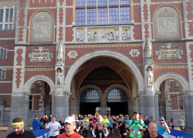 Amsterdam Marathon 2014 - Tor Rnnow 