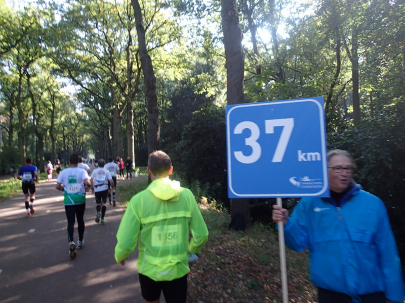 Eindhoven Marathon 2015 - Tor Rnnow 