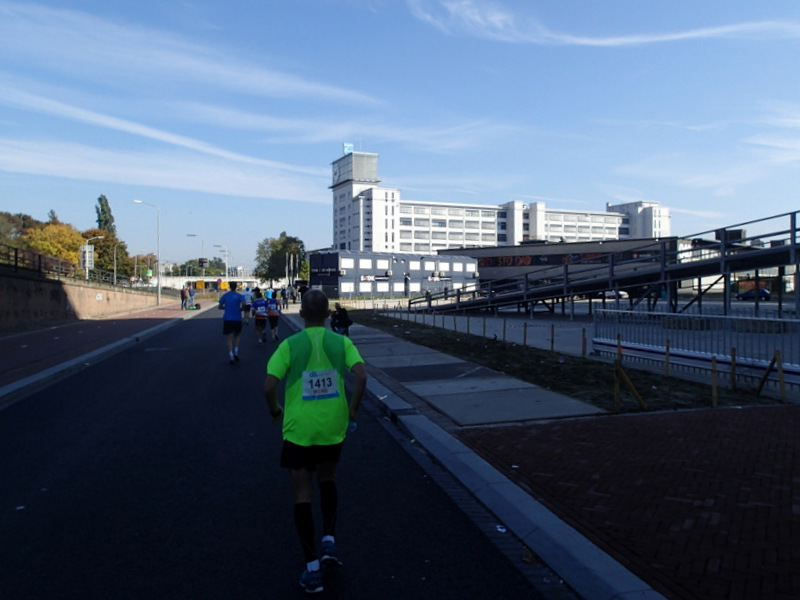 Eindhoven Marathon 2015 - Tor Rnnow 