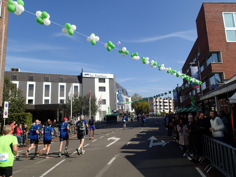 Eindhoven Marathon 2015 - Tor Rnnow 