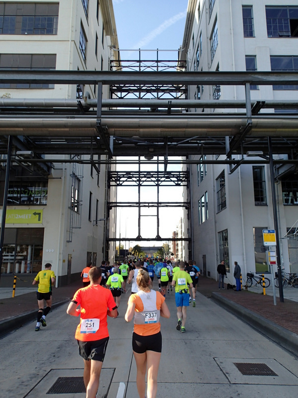 Eindhoven Marathon 2015 - Tor Rnnow 