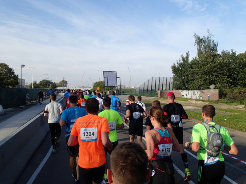 Eindhoven Marathon 2015 - Tor Rnnow 