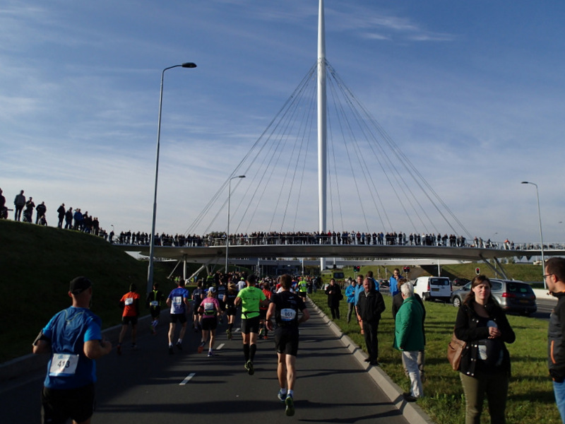 Eindhoven Marathon 2015 - Tor Rnnow 