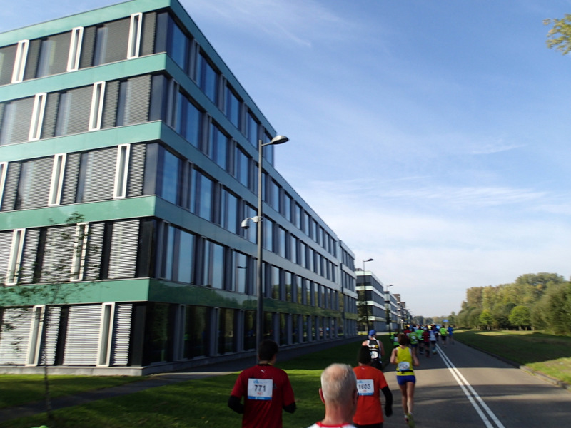 Eindhoven Marathon 2015 - Tor Rnnow 