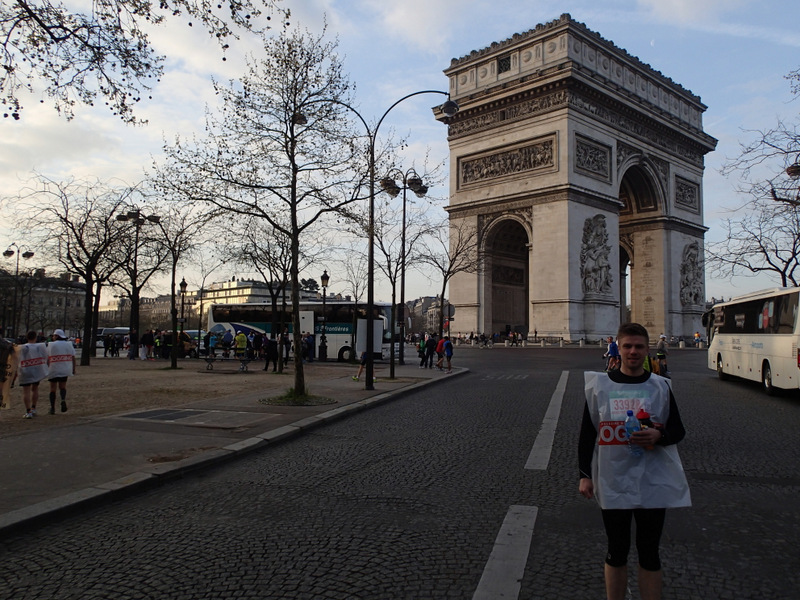 Marathon de Paris 2015 - Tor Rnnow 