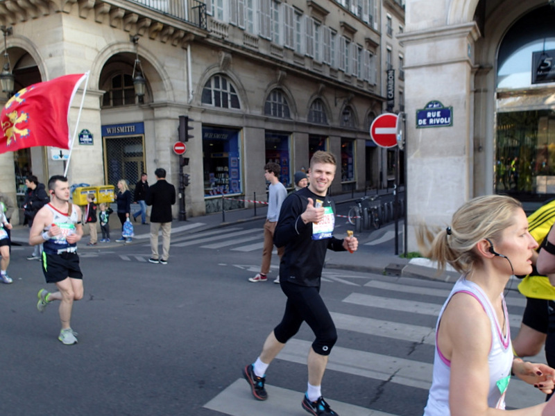 Marathon de Paris 2015 - Tor Rnnow 