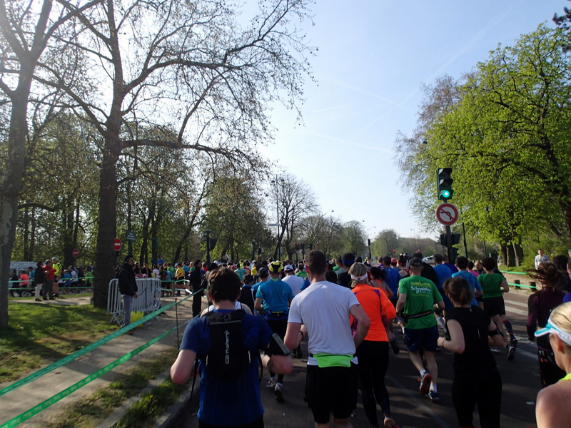 Marathon de Paris 2015 - Tor Rnnow 