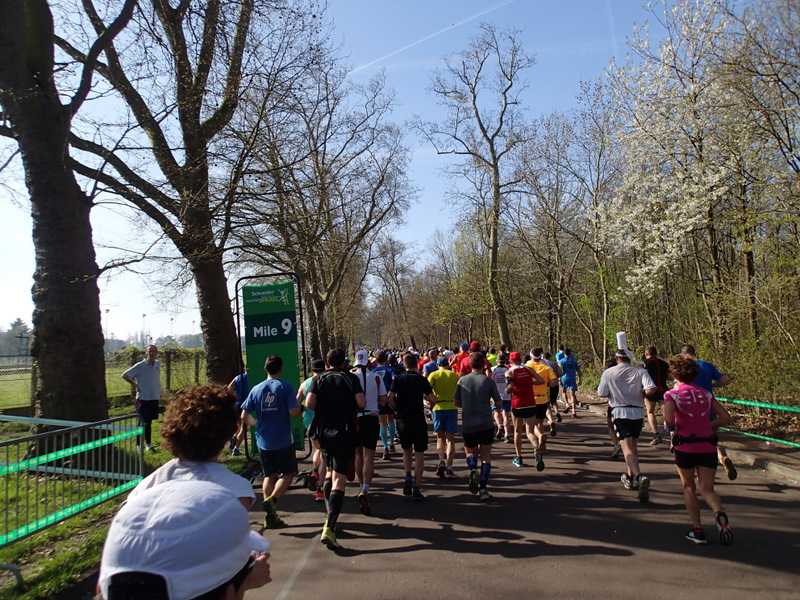 Marathon de Paris 2015 - Tor Rnnow 