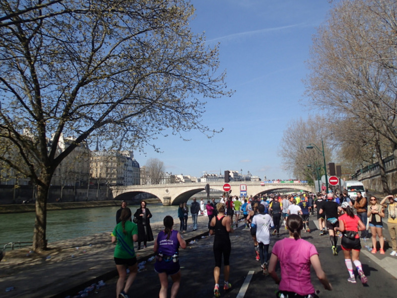 Marathon de Paris 2015 - Tor Rnnow 