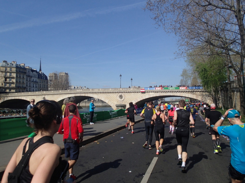 Marathon de Paris 2015 - Tor Rnnow 