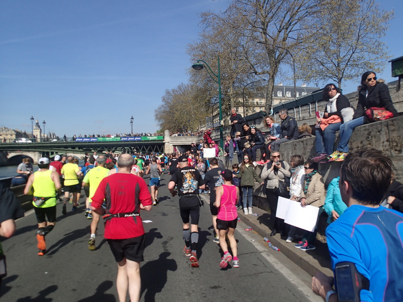 Marathon de Paris 2015 - Tor Rnnow 