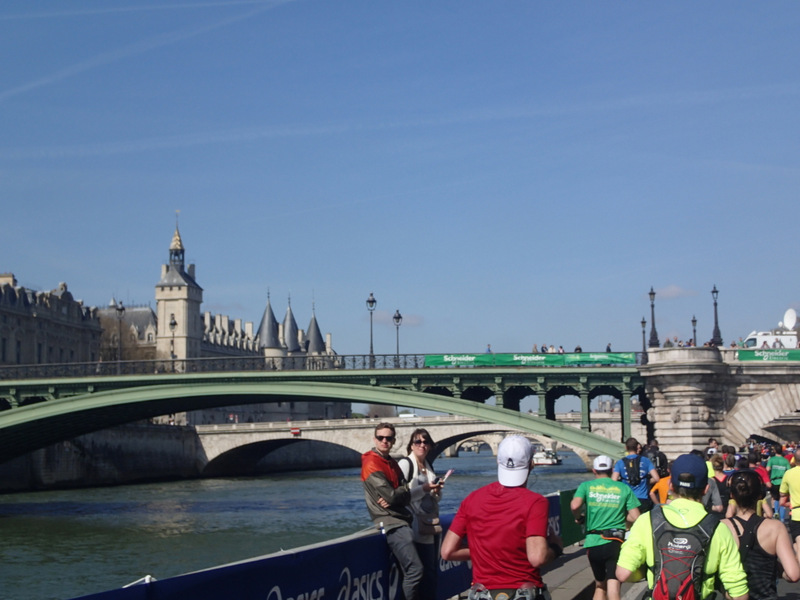 Marathon de Paris 2015 - Tor Rnnow 
