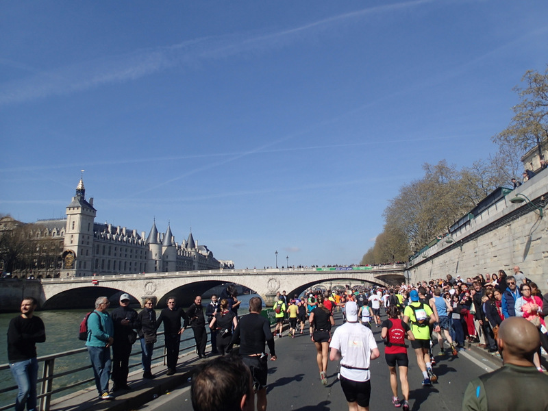 Marathon de Paris 2015 - Tor Rnnow 