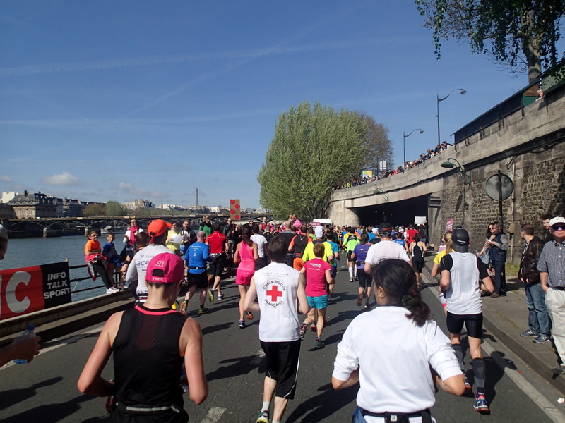 Marathon de Paris 2015 - Tor Rnnow 