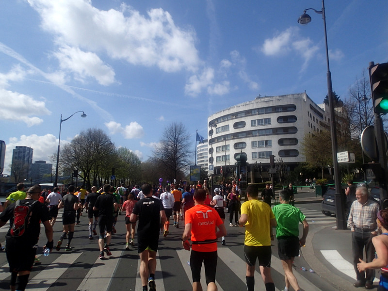 Marathon de Paris 2015 - Tor Rnnow 