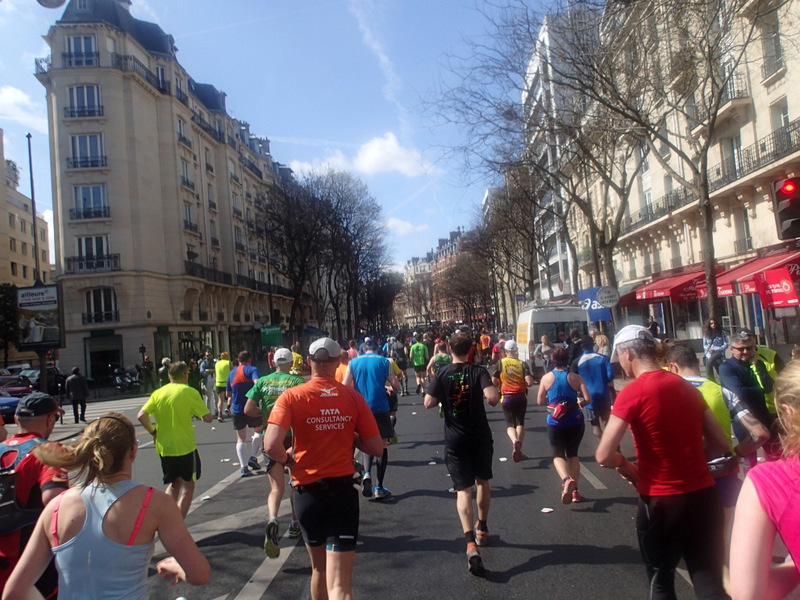 Marathon de Paris 2015 - Tor Rnnow 