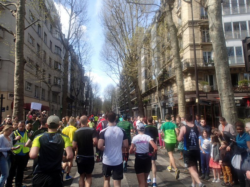 Marathon de Paris 2015 - Tor Rnnow 