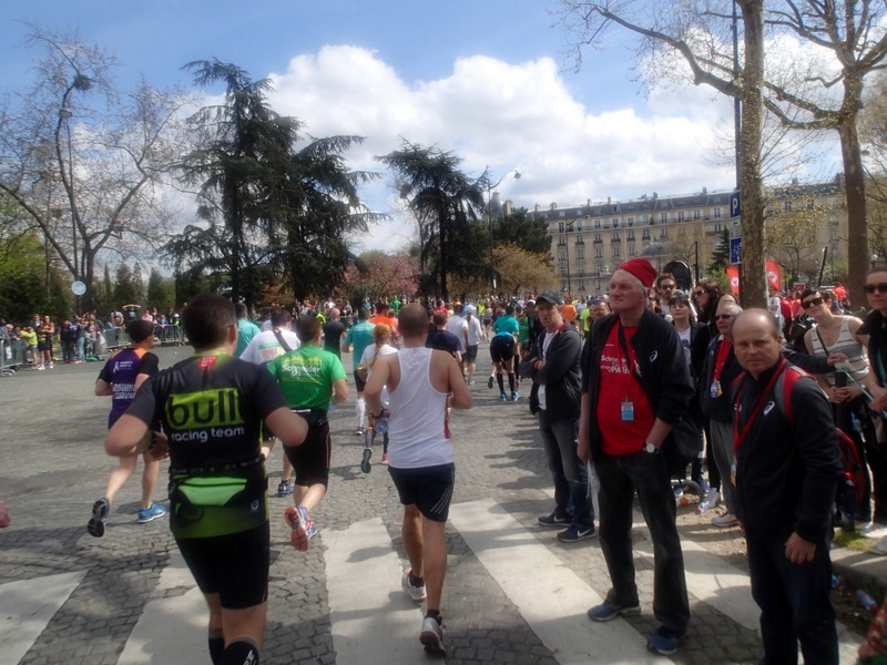 Marathon de Paris 2015 - Tor Rnnow 