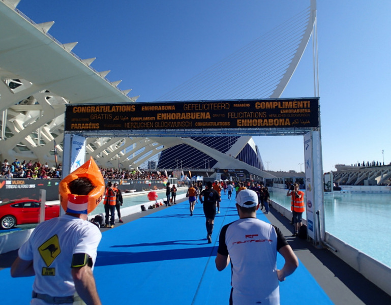 Valencia Marathon 2015 - Tor Rnnow 