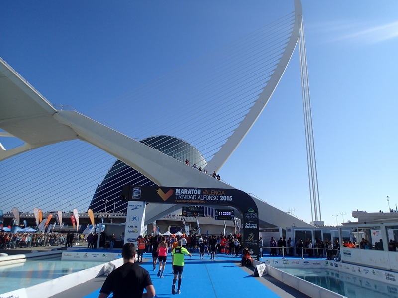 Valencia Marathon 2015 - Tor Rnnow 