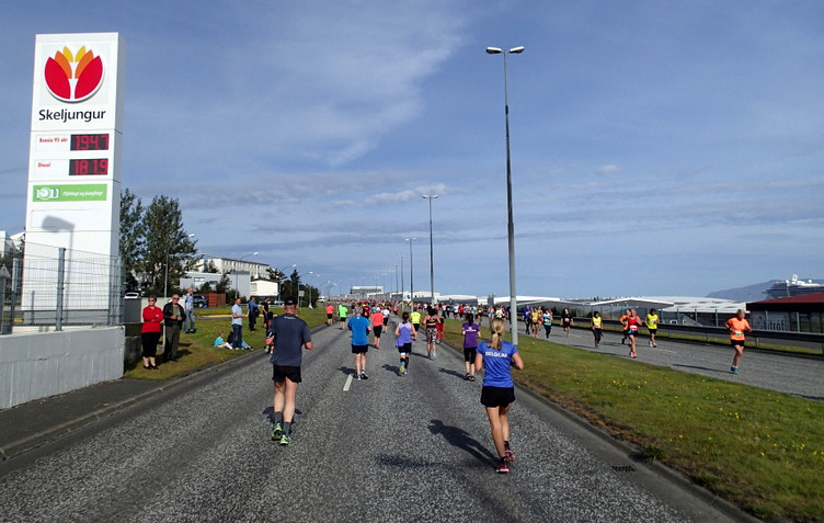 Reykjavik Marathon 2016 - Tor Rnnow