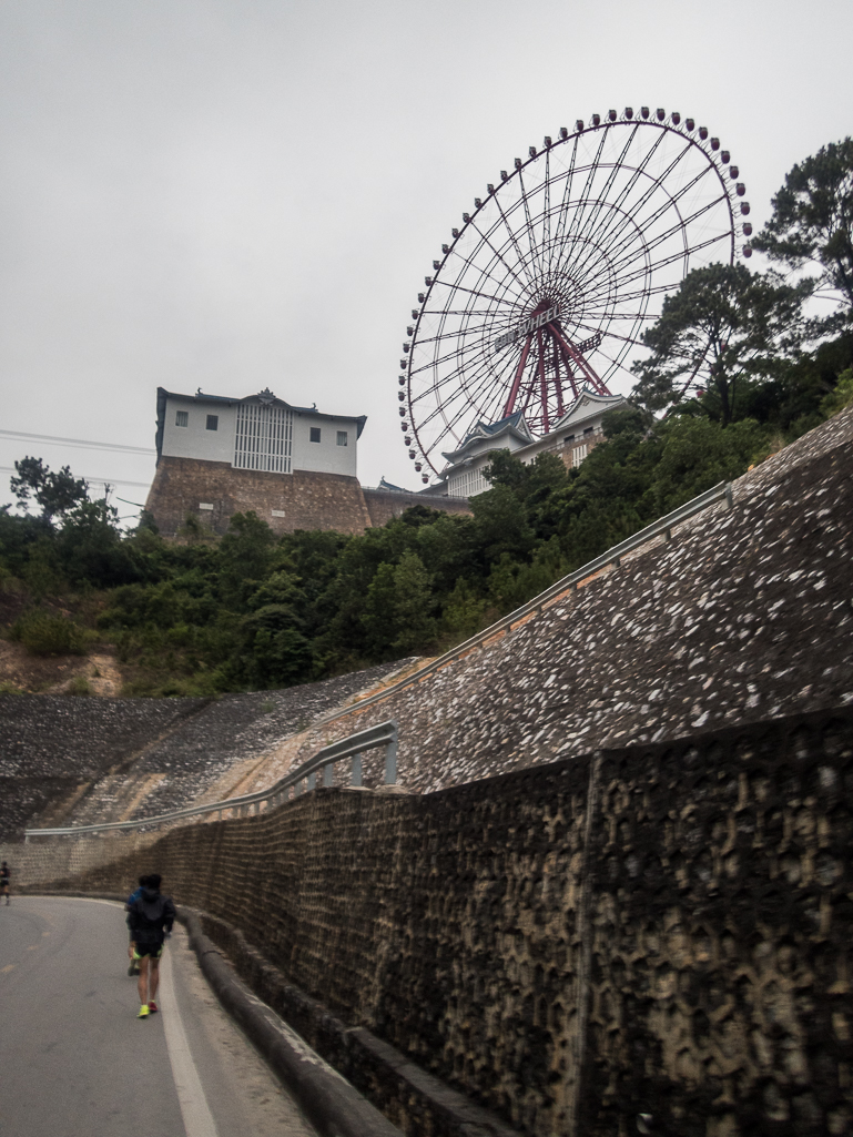 Halong Bay Heritage Marathon 2017 - Tor Rnnow