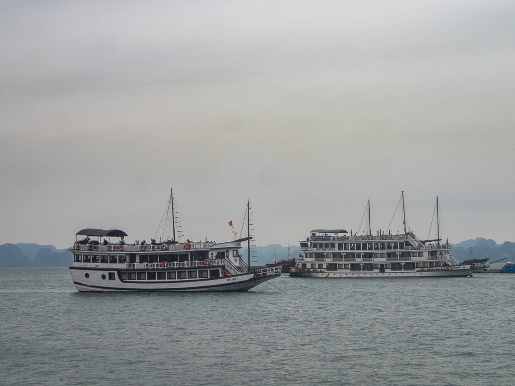 Halong Bay Heritage Marathon 2017 - Tor Rnnow