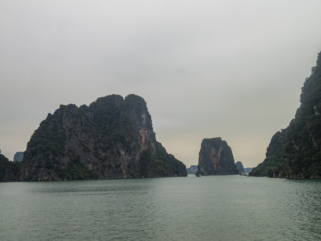 Halong Bay Heritage Marathon 2017 - Tor Rnnow