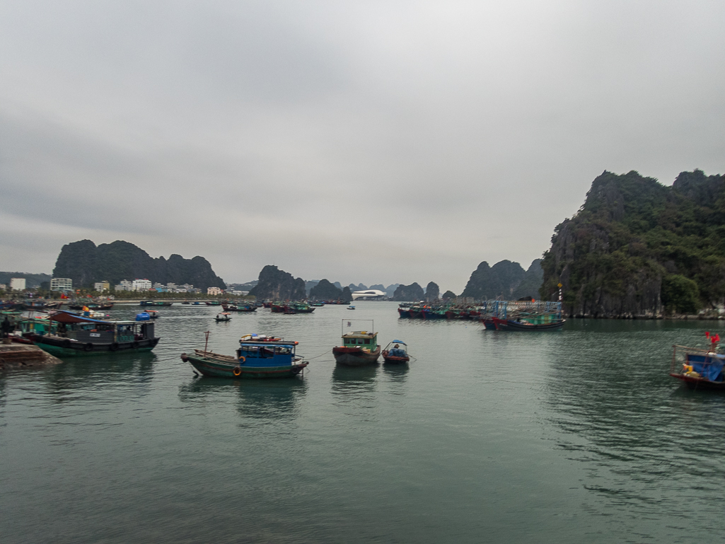 Halong Bay Heritage Marathon 2017 - Tor Rnnow