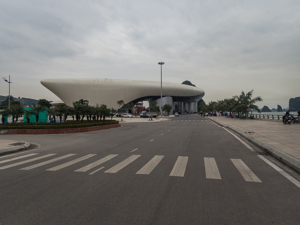 Halong Bay Heritage Marathon 2017 - Tor Rnnow