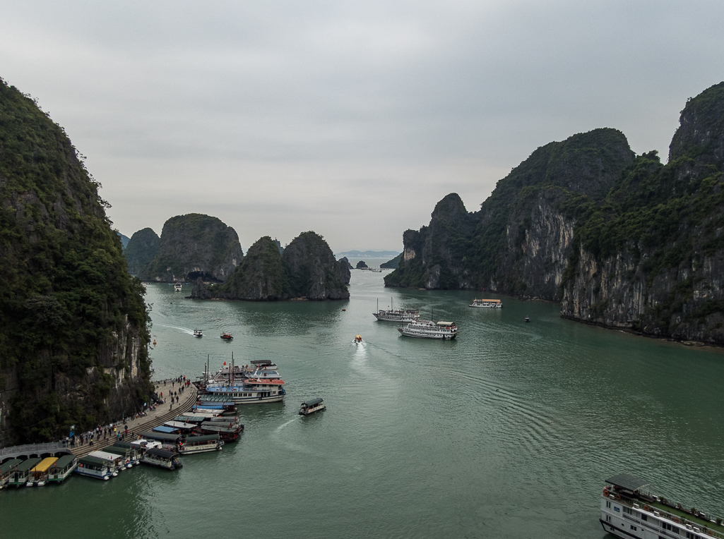 Halong Bay Heritage Marathon 2017 - Tor Rnnow