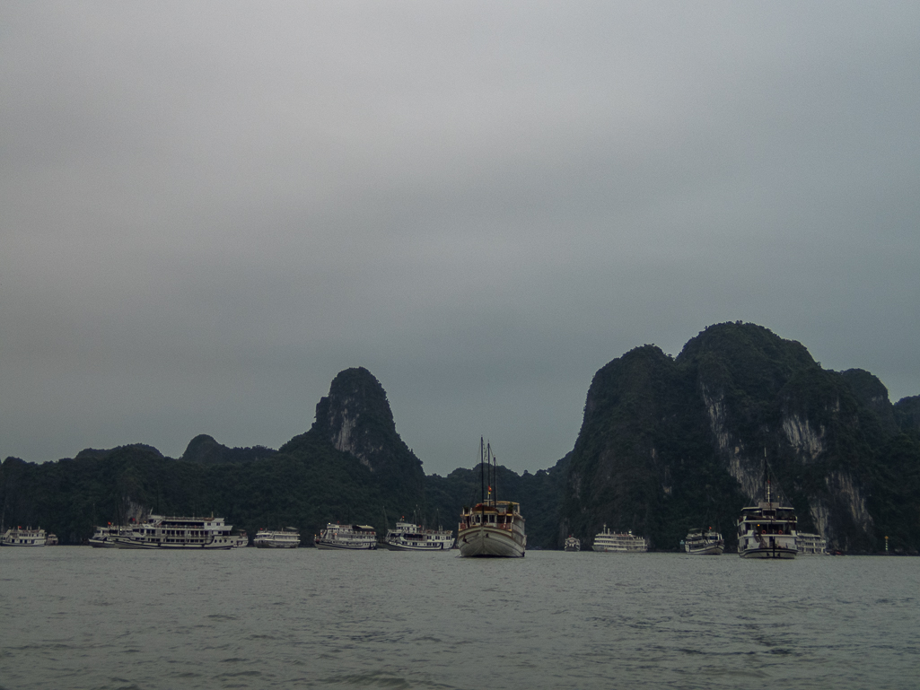 Halong Bay Heritage Marathon 2017 - Tor Rnnow