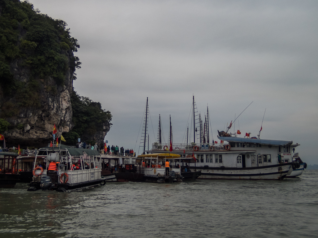 Halong Bay Heritage Marathon 2017 - Tor Rnnow