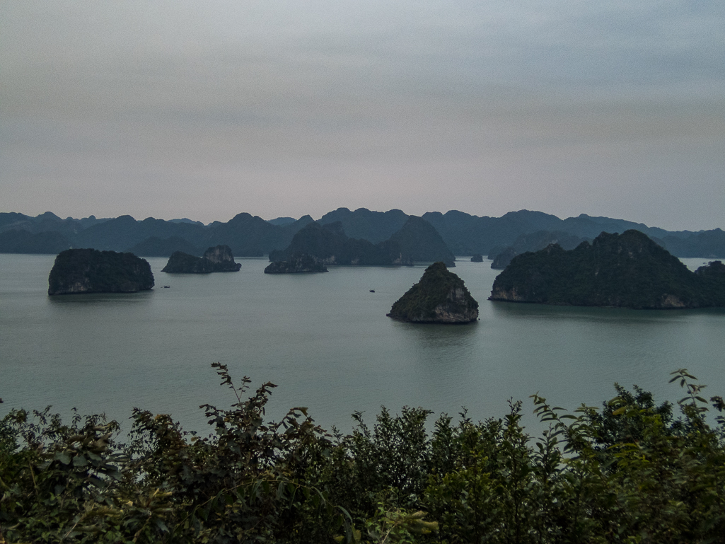 Halong Bay Heritage Marathon 2017 - Tor Rnnow