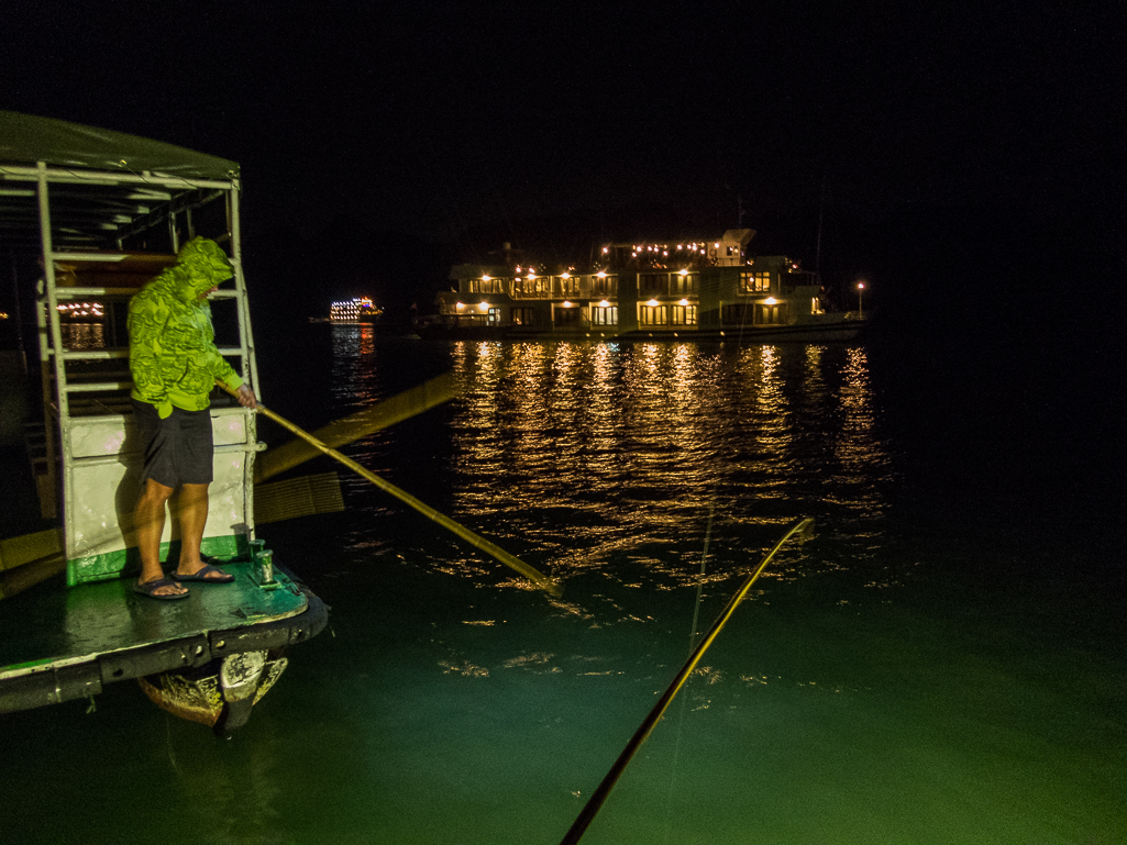 Halong Bay Heritage Marathon 2017 - Tor Rnnow