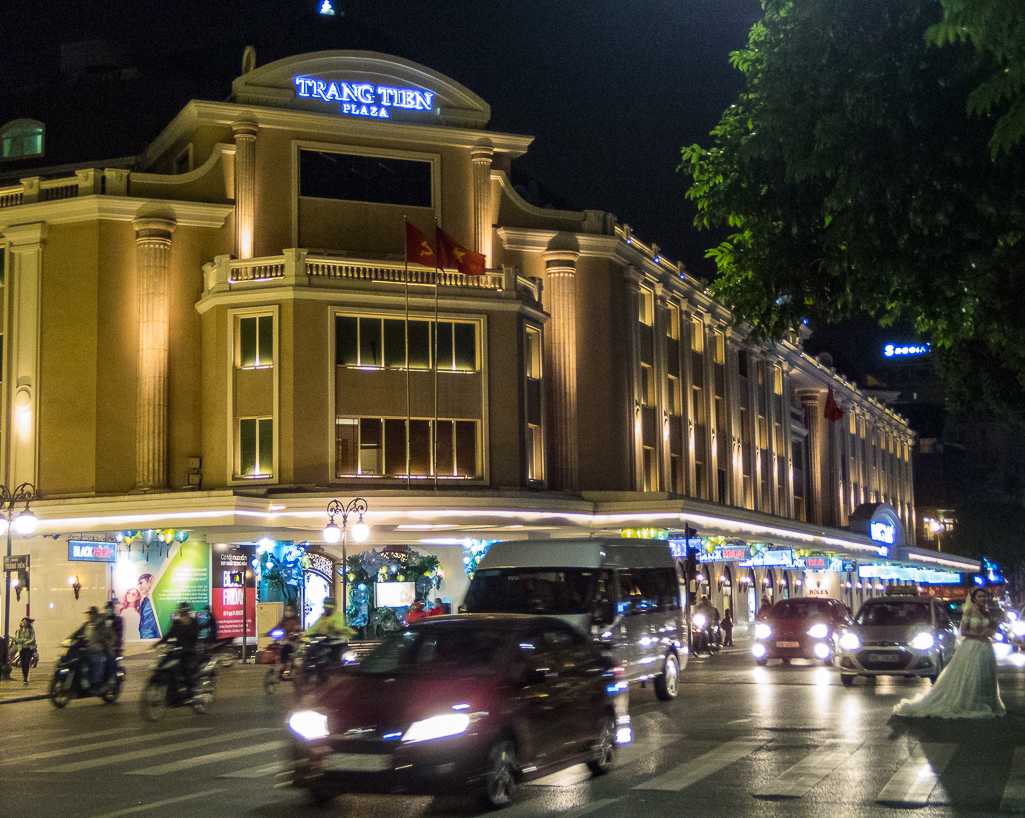 Halong Bay Heritage Marathon 2017 - Tor Rnnow