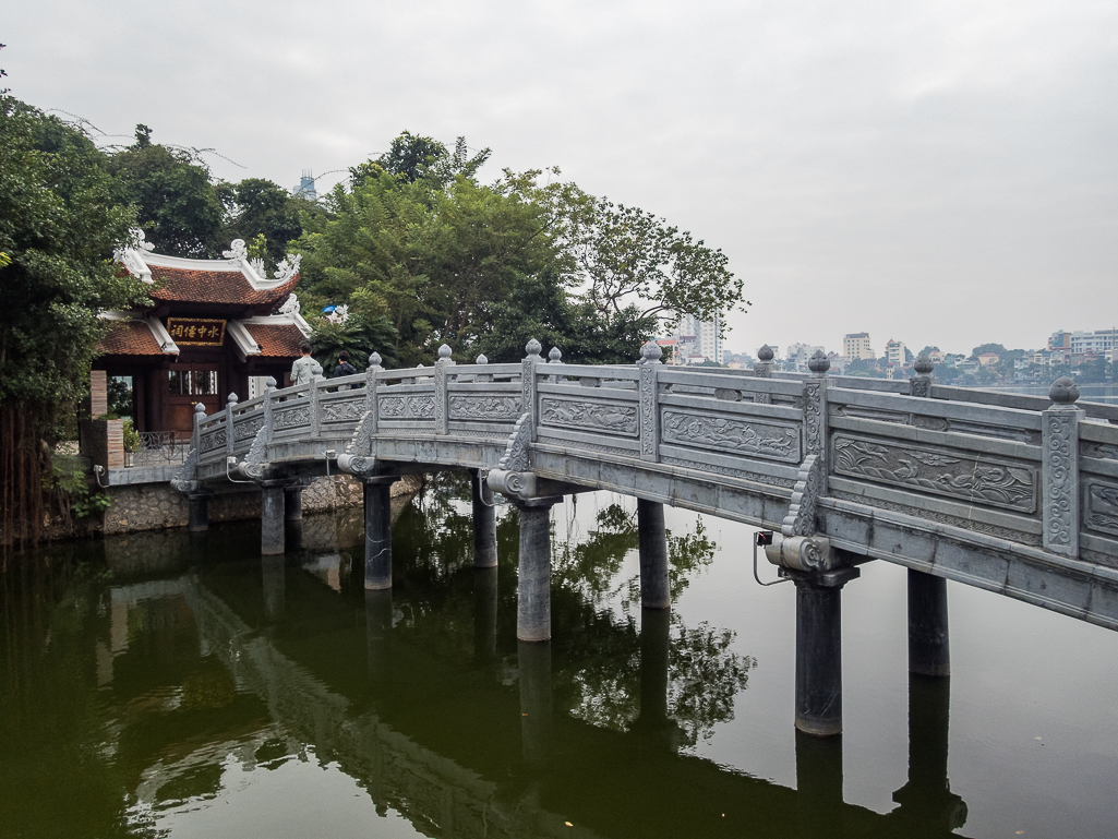 Halong Bay Heritage Marathon 2017 - Tor Rnnow