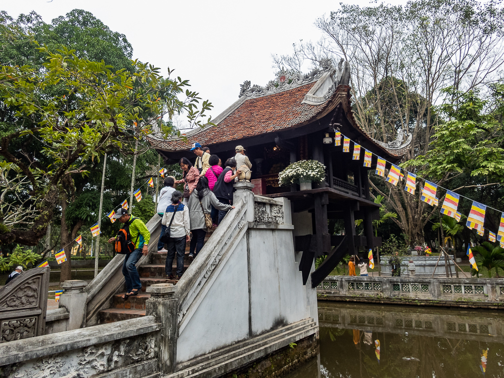 Halong Bay Heritage Marathon 2017 - Tor Rnnow