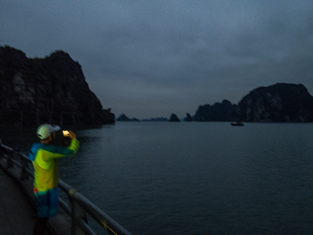 Halong Bay Heritage Marathon 2017 - Tor Rnnow