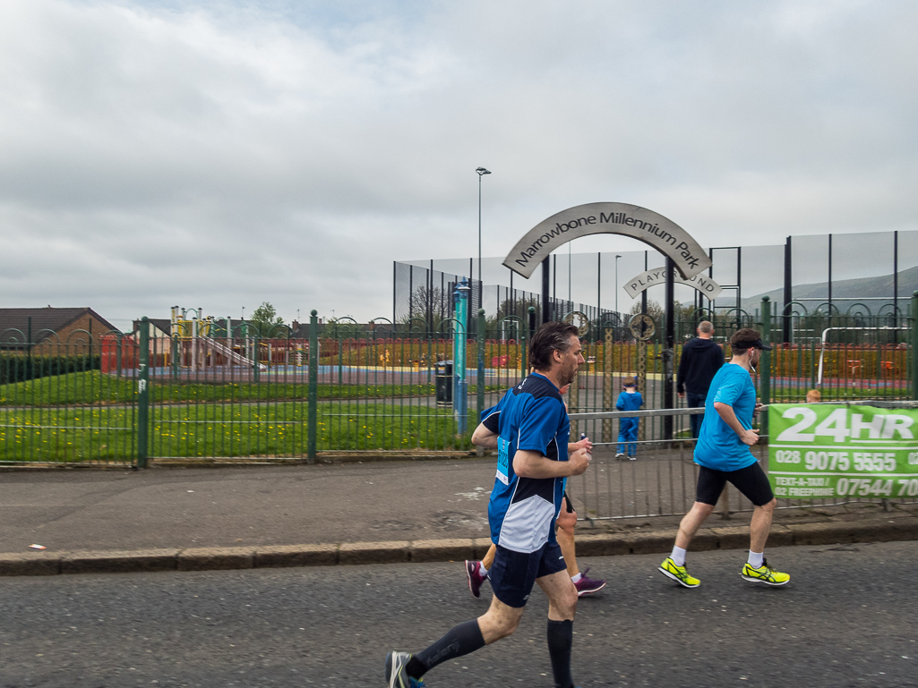 Belfast Marathon 2018 - Tor Rnnow