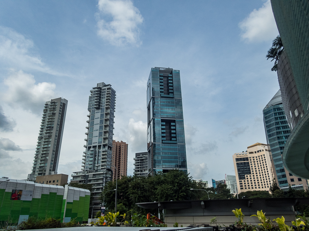 Standard Chartered Singapore Marathon 2018 - Tor Rnnow