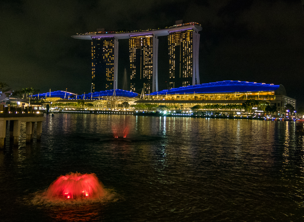 Standard Chartered Singapore Marathon 2018 - Tor Rnnow