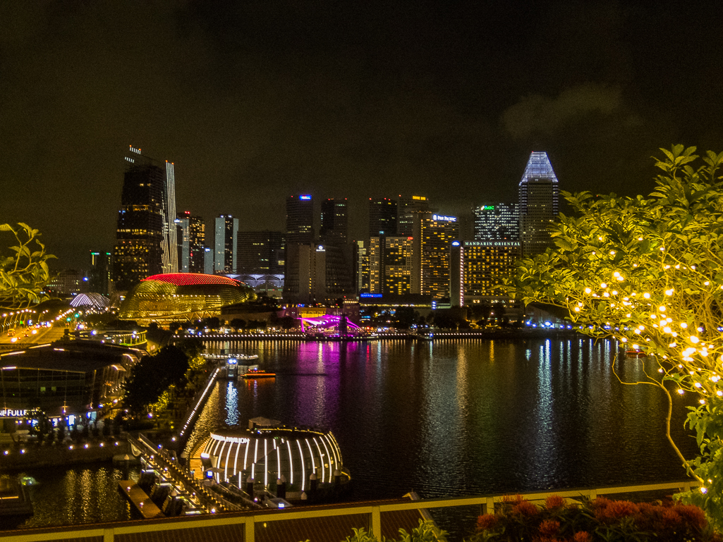 Standard Chartered Singapore Marathon 2018 - Tor Rnnow