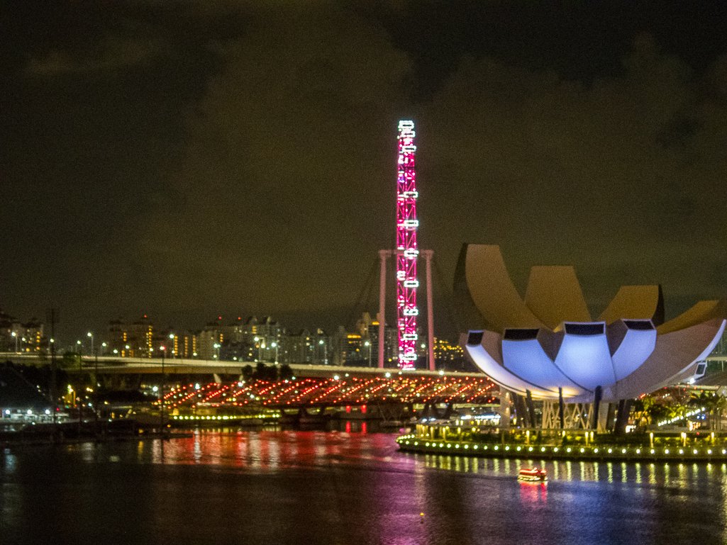 Standard Chartered Singapore Marathon 2018 - Tor Rnnow