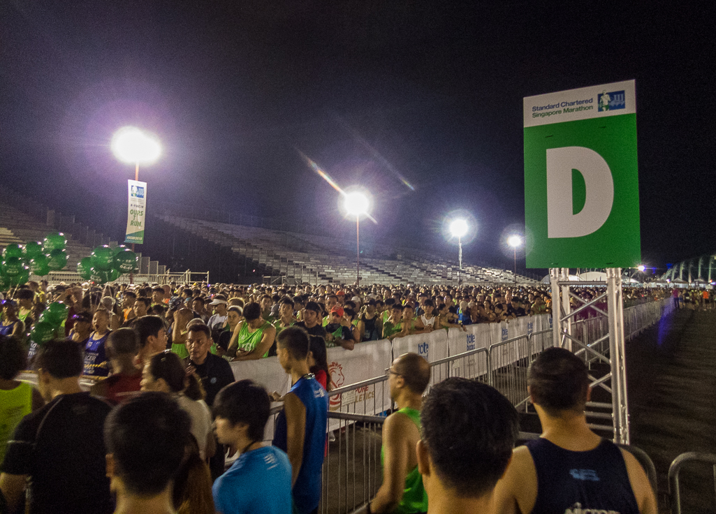 Standard Chartered Singapore Marathon 2018 - Tor Rnnow