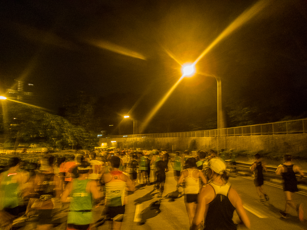 Standard Chartered Singapore Marathon 2018 - Tor Rnnow