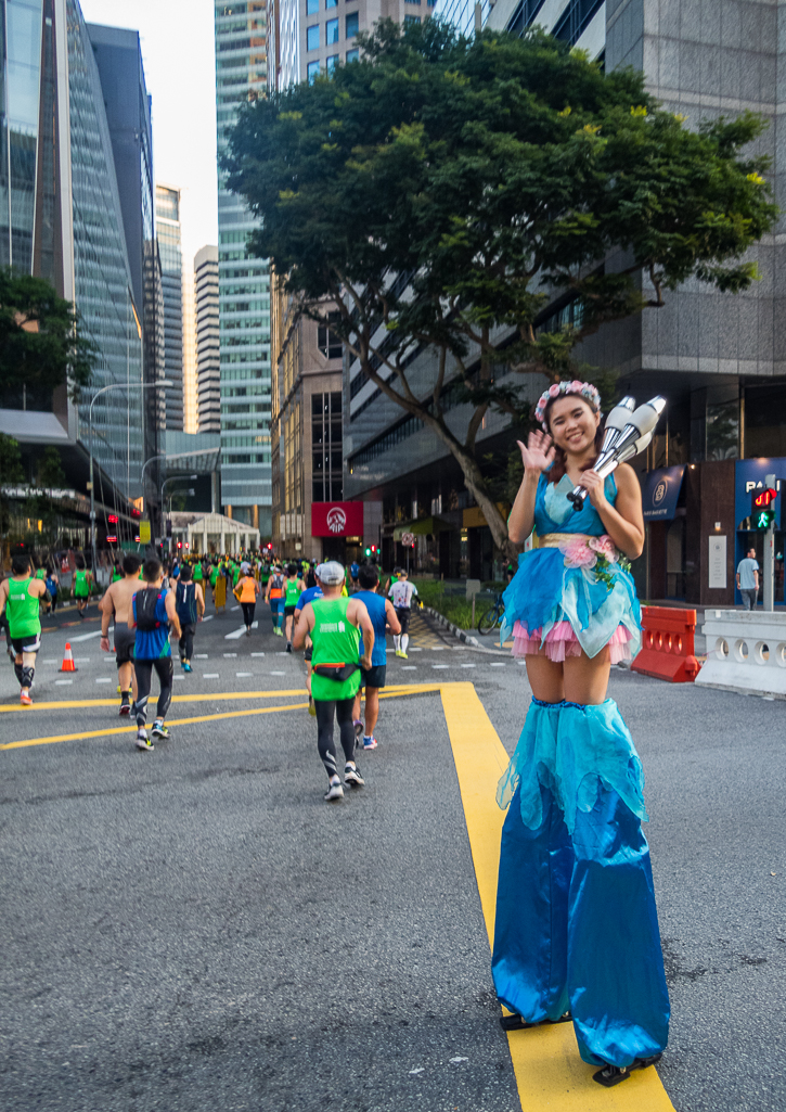 Standard Chartered Singapore Marathon 2018 - Tor Rnnow