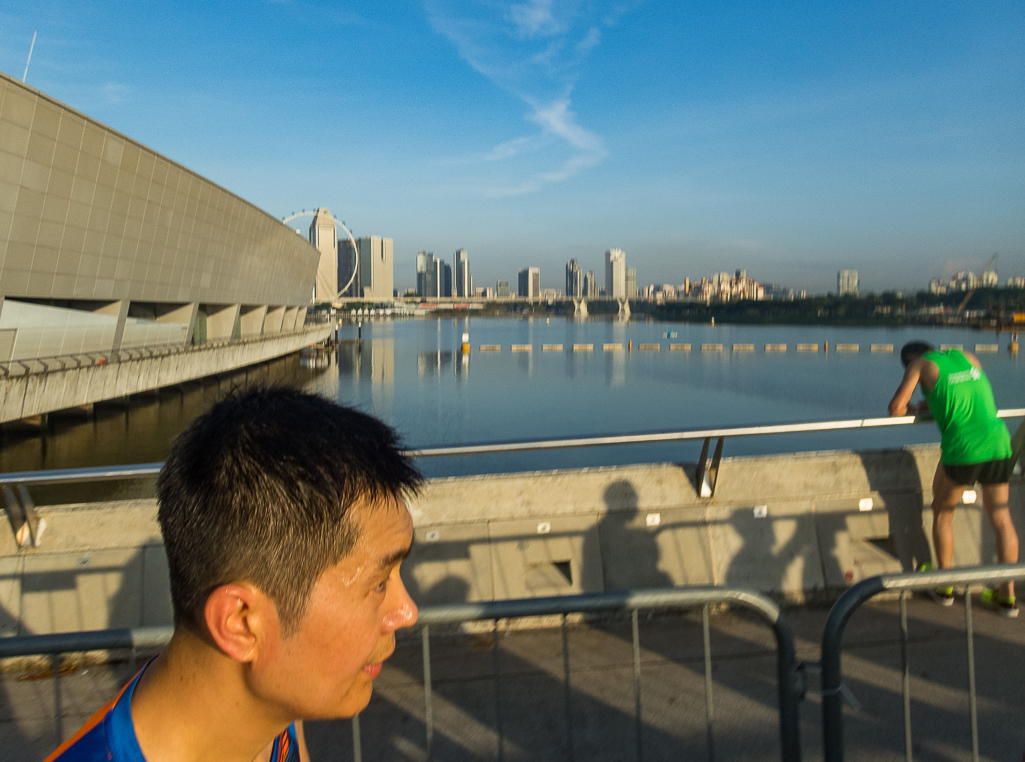 Standard Chartered Singapore Marathon 2018 - Tor Rnnow