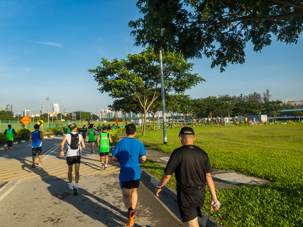 Standard Chartered Singapore Marathon 2018 - Tor Rnnow